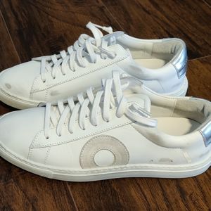 Women’s Oliver Cabell Vienna